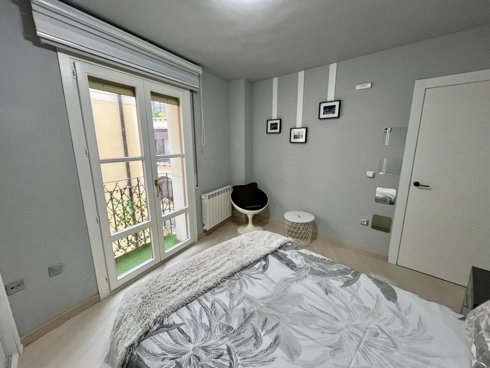 L&D -Parking Incluido- Appartement Tudela Buitenkant foto